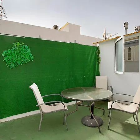 Atico Vecindario, Aeropuerto Holiday home