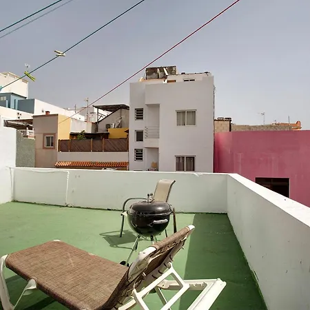 Atico Vecindario, Aeropuerto Holiday home
